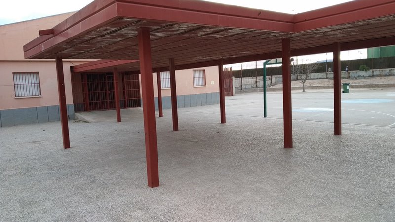 patio edificio D 04