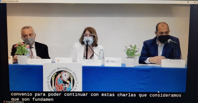 charla investigdor 05